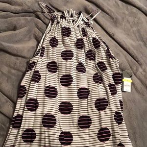 Crown & Ivy Never Been Worn Size M